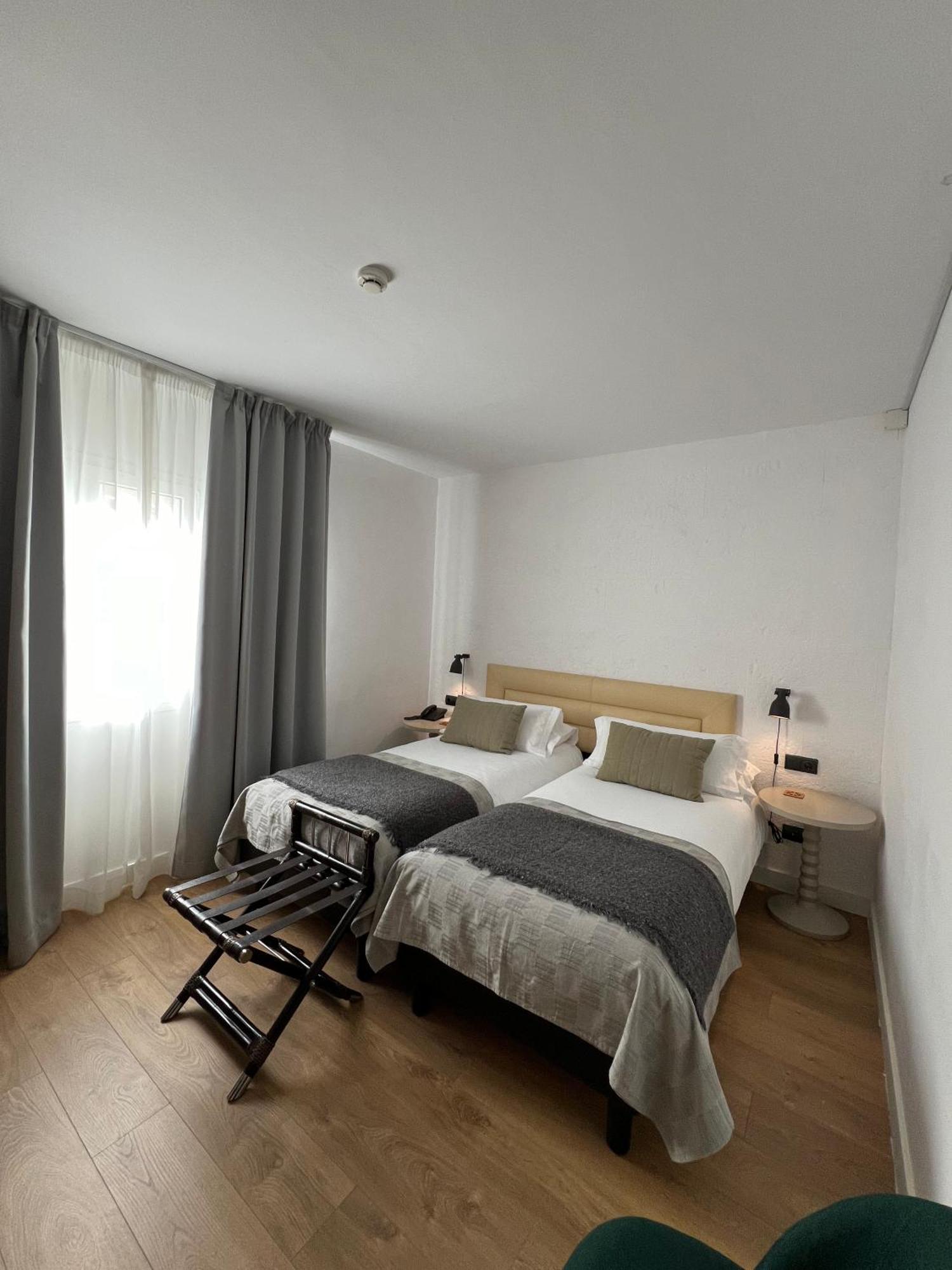 Hotel San Miguel Menorca 马翁 外观 照片