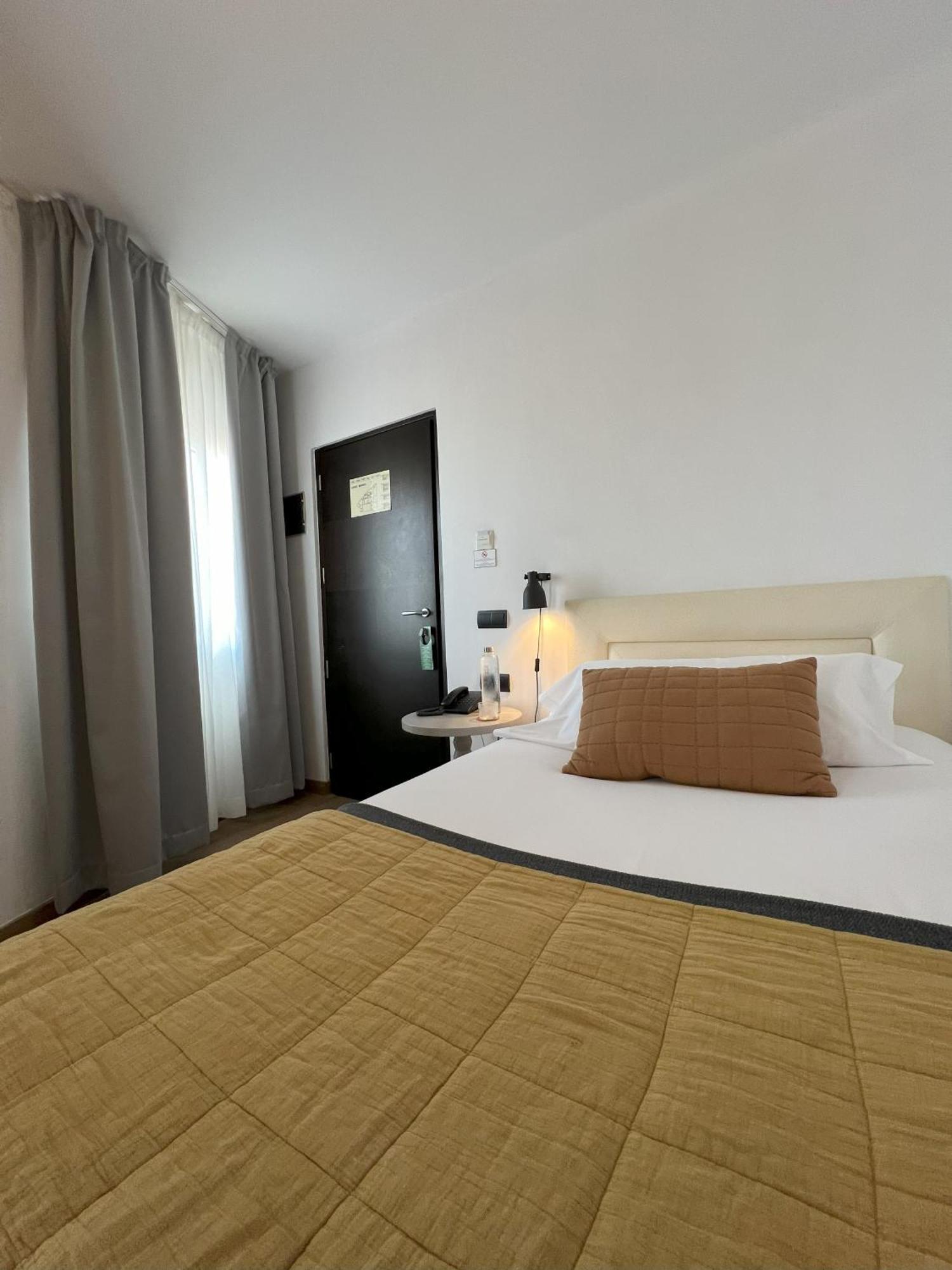 Hotel San Miguel Menorca 马翁 外观 照片